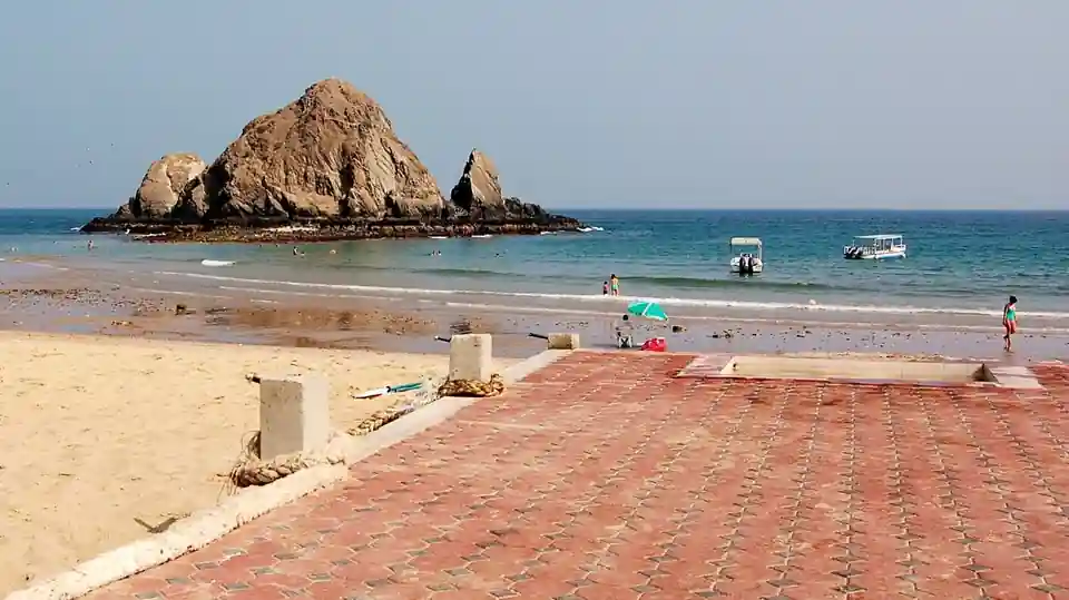 Al Aqah Beach