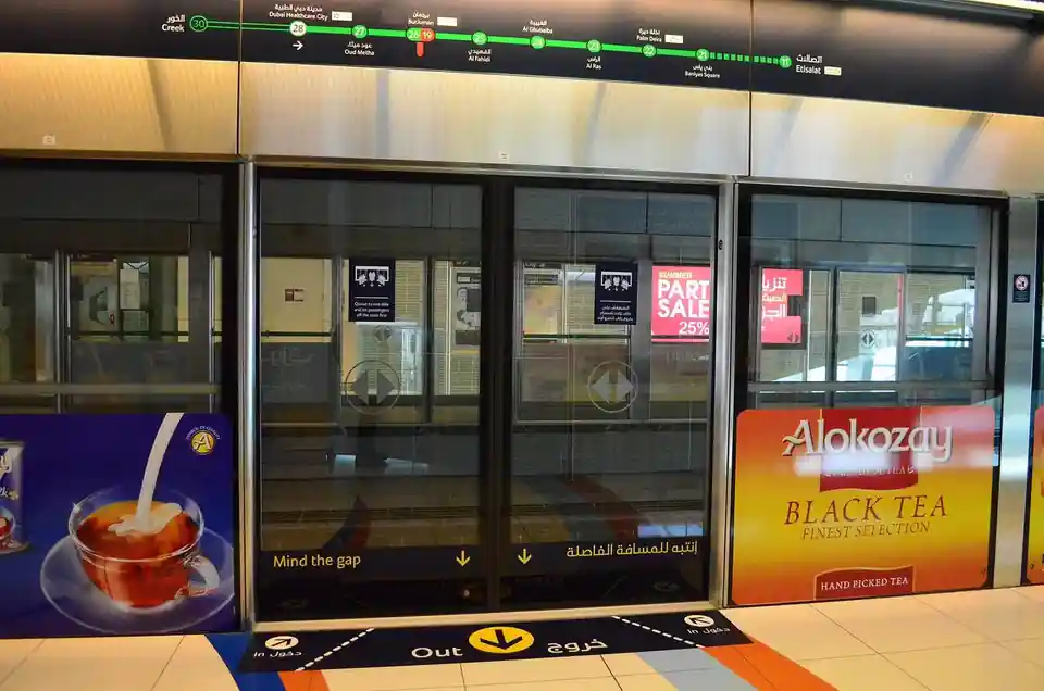 Bus 12: Al Ghubaiba to Al Quoz
