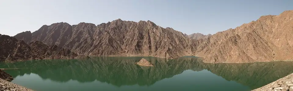 Hatta Dam & lakeside park