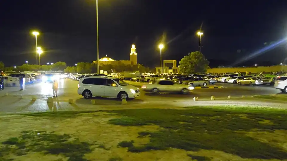 Bus 32: Al Qusais to Oud Metha