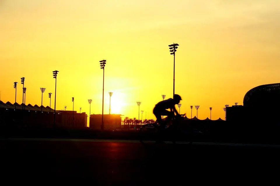 Yas Marina restaurant row